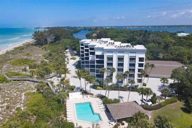 Hidden Lagoon Condos in Siesta Key, FL. - Pool Aerial