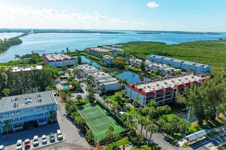 Holmes Beach Condos For Sale