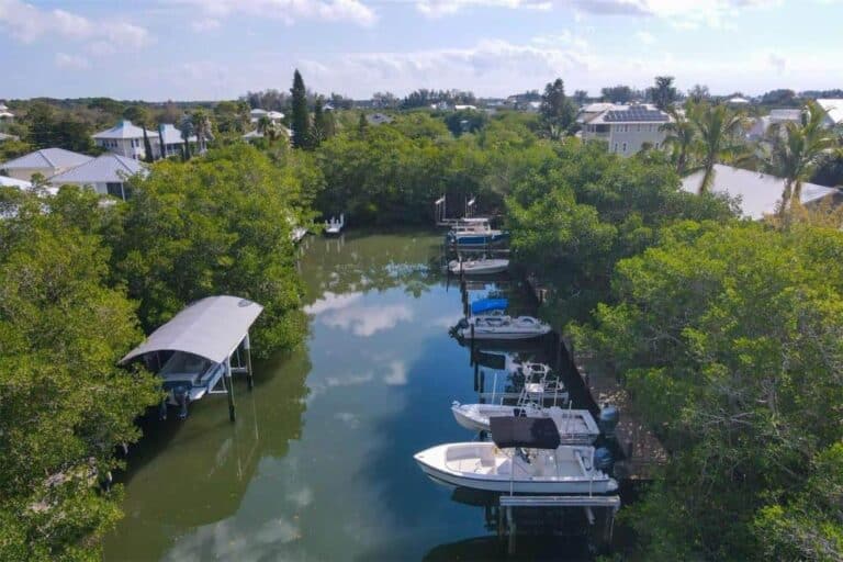 Island House Condos in Siesta Key, FL. - Canal