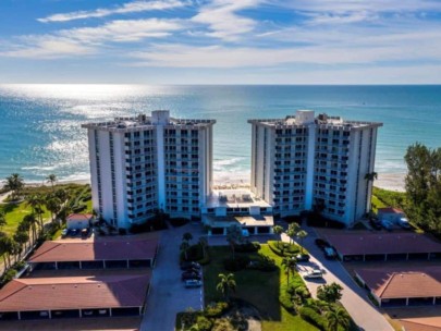 Islander Club Condos in Longboat Key, FL. - Aerial of Building