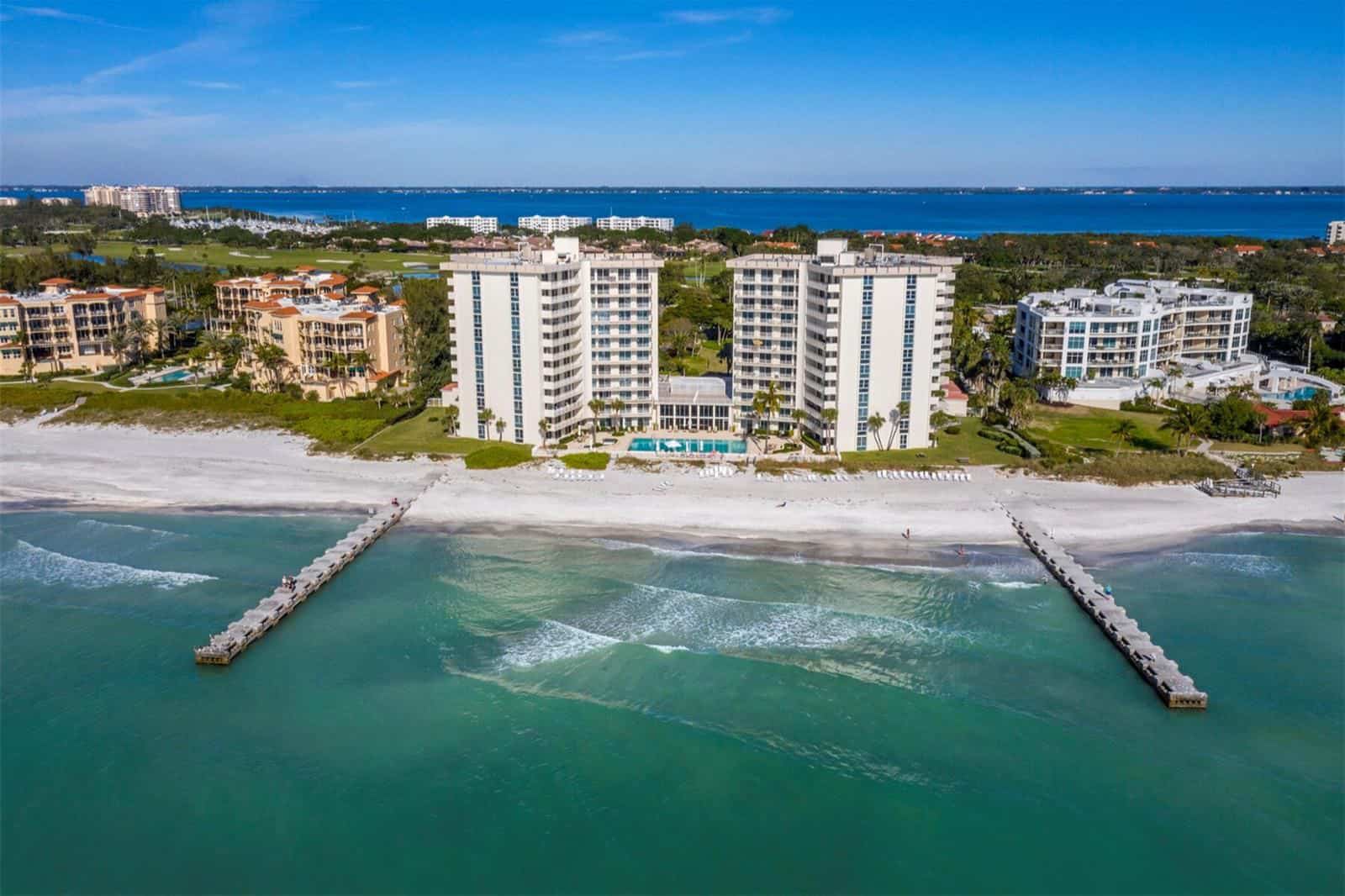 Islander Club Condos For Sale in Longboat Key, FL.