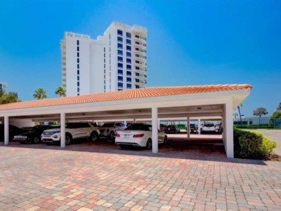 Islands West Condos in Longboat Key, FL. - Parking