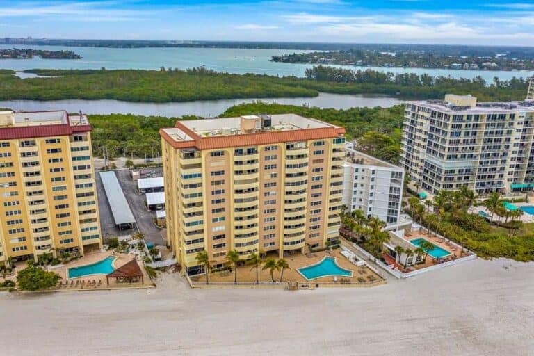 Key Tower South Condos in Lido Key - Sarasota, FL. - Building Aerial