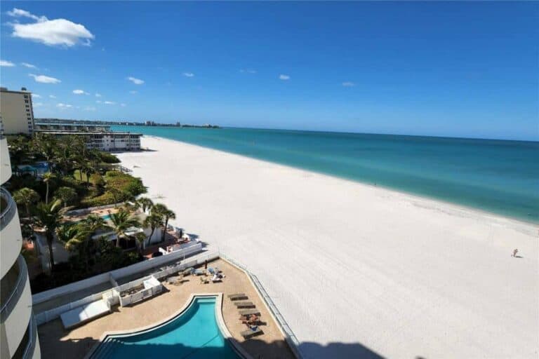 Key Tower South Condos in Lido Key - Sarasota, FL. - Beach