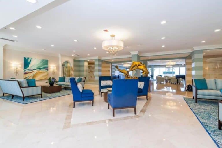 L&#039;Elegance Condos in Lido Key - Sarasota, FL. - Lobby