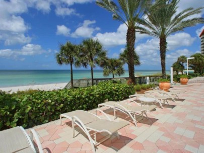 L'Elegance Condos in Lido Key - Sarasota, FL. - Oceanfront