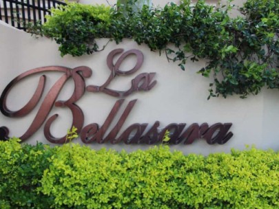 La Bellasara Condos in Downtown Sarasota, FL. - Entrance Sign