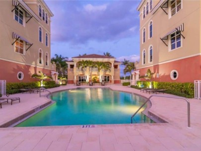 La Firenza Condos in Longboat Key, FL. - Pool