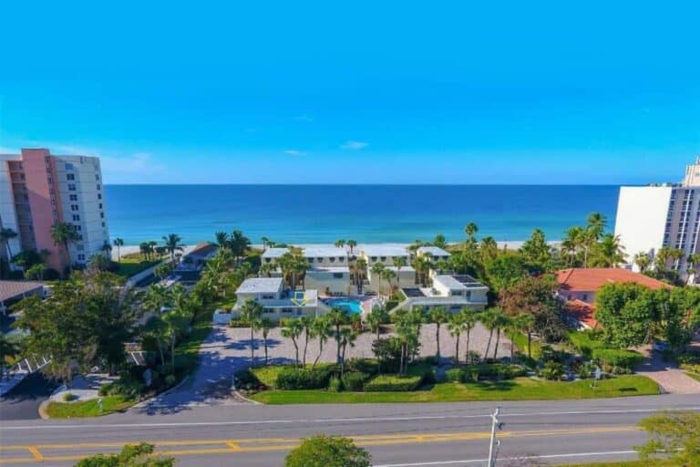 La Playa Condos in Longboat Key, FL. - Aerial