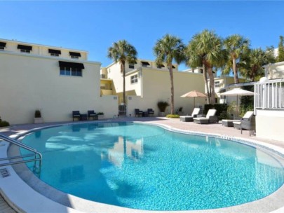 La Playa Condos in Longboat Key, FL. - Pool