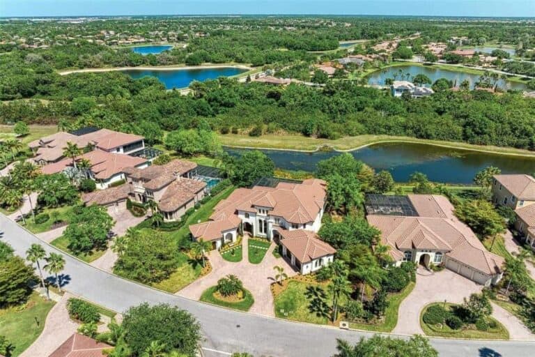 Lakewood Ranch homes in Lakewood Ranch, FL. - AAerial of Estate Homes