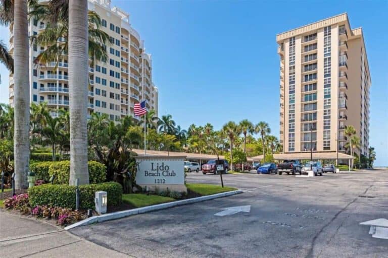 Lido Beach Club Condos in Sarasota, FL - Entrance Sign