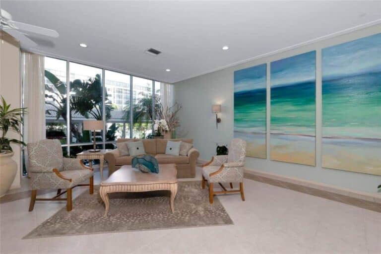 Lido Beach Club Condos in Sarasota, FL - Lobby