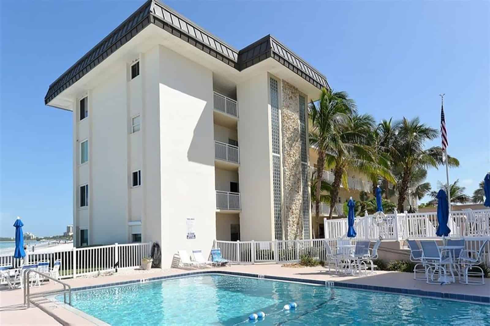 Lido Harbour Condos For Sale in Sarasota, FL.