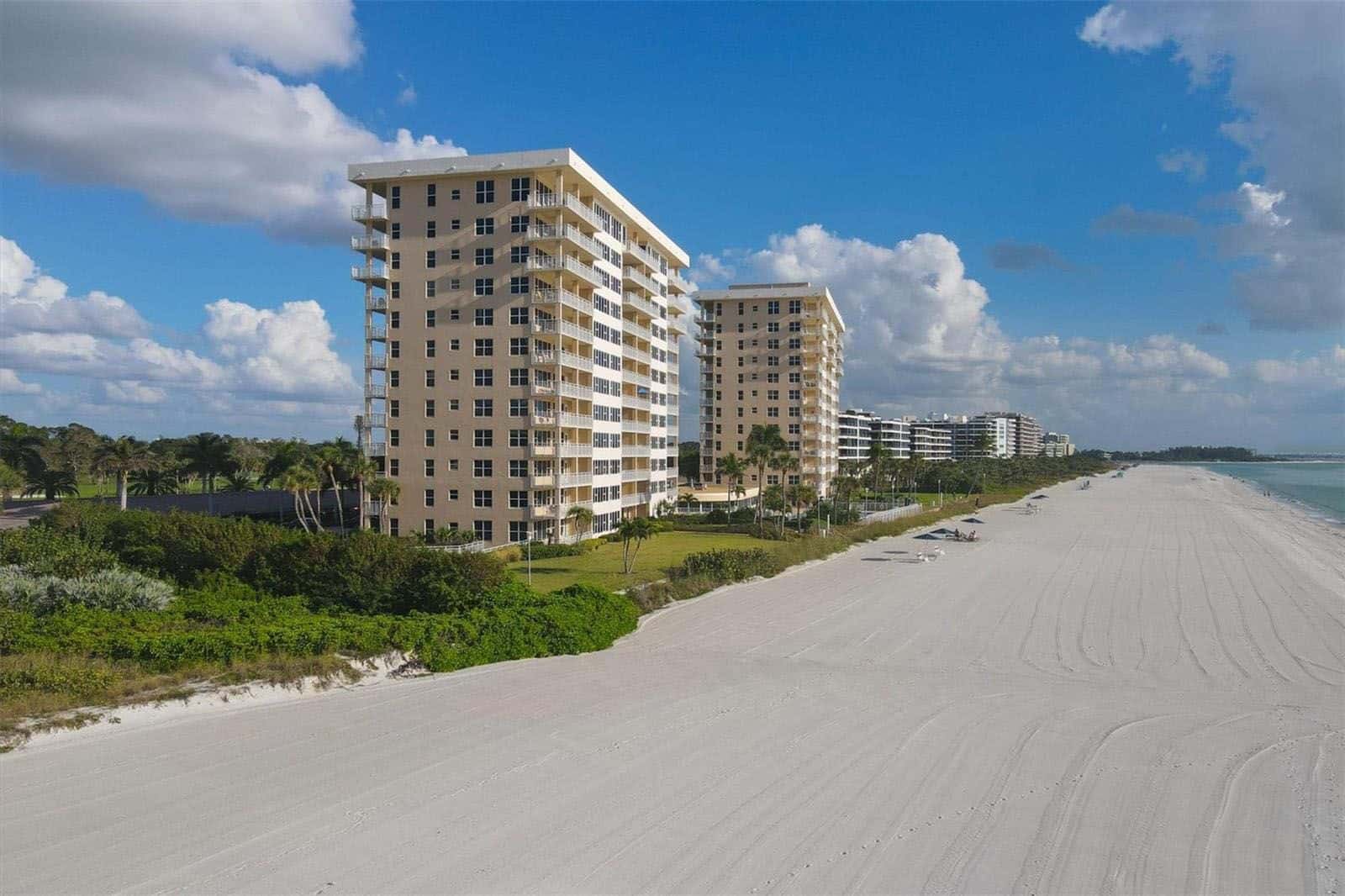 Longboat Key Towers Condos For Sale in Longboat Key, FL.