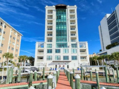 Majestic Bay Condos in Downtown Sarasota, FL. - Building