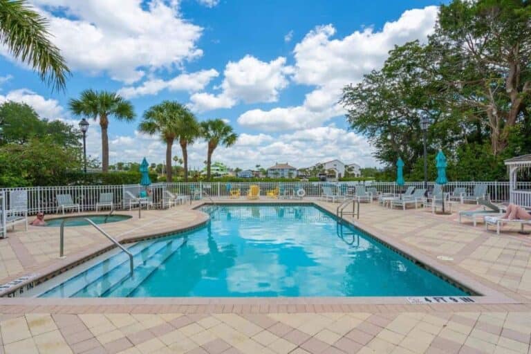 Marina Del Sol Condos in Siesta Key, FL. - Pool
