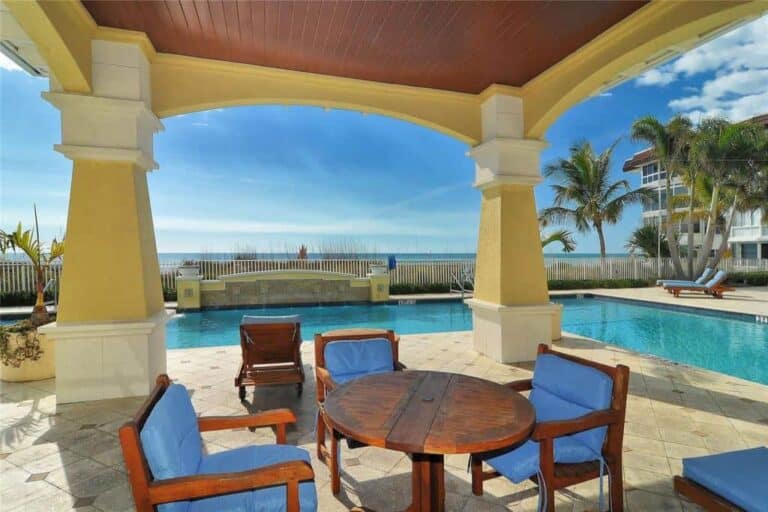 Orchid Beach Club Condos in Lido Key, FL. - Patio