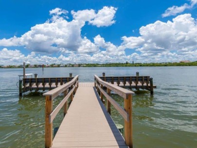 Palm Bay Club Condos in Siesta Key, FL. - Dock