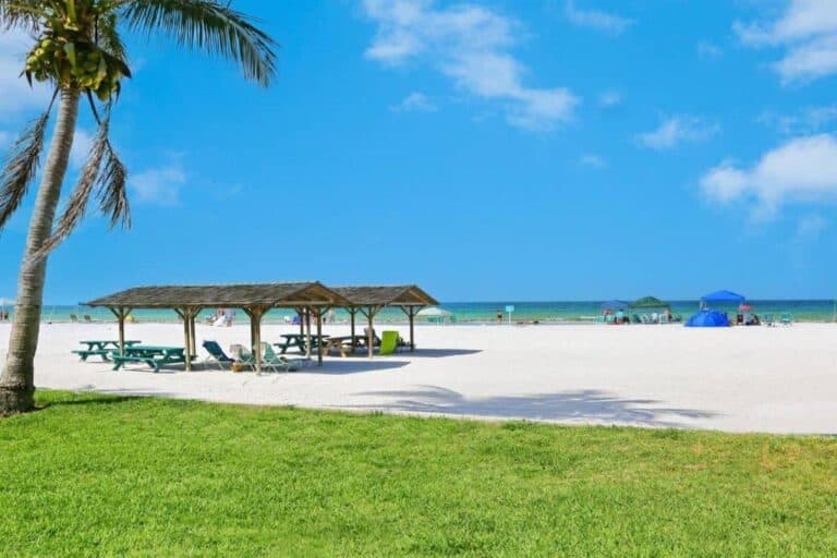 Palm Bay Club Condos in Siesta Key, FL. - Private Beach