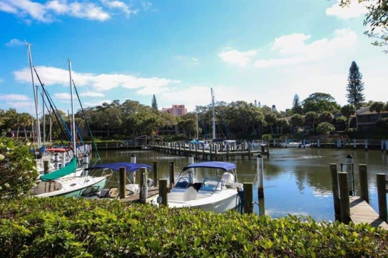 Pelican Cove Condos in Sarasota, FL. - Marina