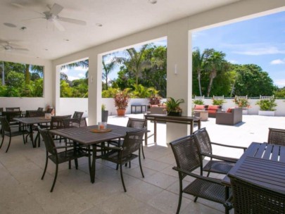 Players Club Condos in Longboat Key, FL. - Patio