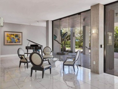 Privateer Condos in Longboat Key, FL. - Lobby