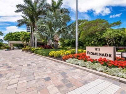 Promenade Condos in Longboat Key, FL. - Entrance Sign