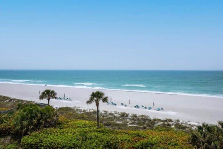 Regent Place Condos in Longboat Key, FL. - Beach