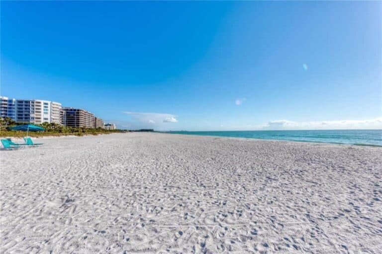 Sanctuary Condos in Longboat Key, FL. - Beach