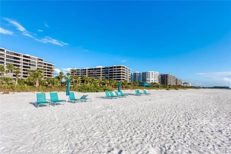 Sanctuary Condos in Longboat Key, FL. - Beach