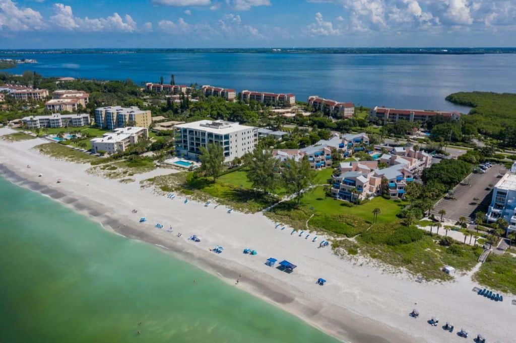 Sand Cay Condos in Longboat Key, FL. - Waterfront