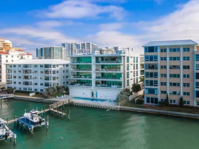 Sarasota condos with boat docks - Aerial