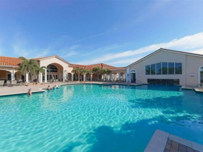 Sarasota FL. 55+ COmmunity Homes - Large Community Pool