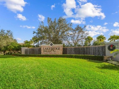 Sarasota Maintenance-Free Homes - Neighborhood Sign