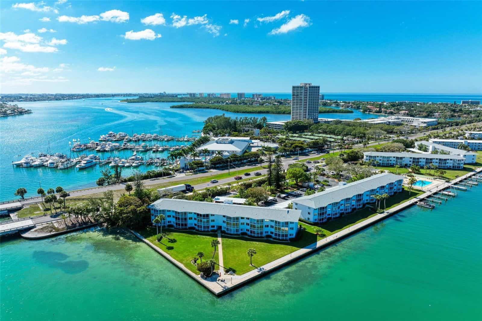 Sarasota Harbour Condos For Sale in Sarasota, FL.