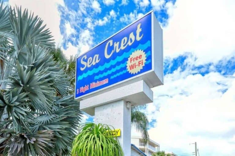 Sea Crest Condos in Siesta Key, FL. - Sign