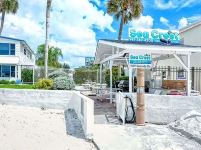 Sea Crest Condos in Siesta Key, FL. - Beach Access