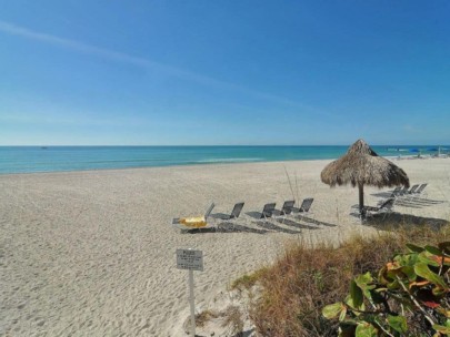 Sea Gate Club Condos in Longboat Key, FL. - Beach