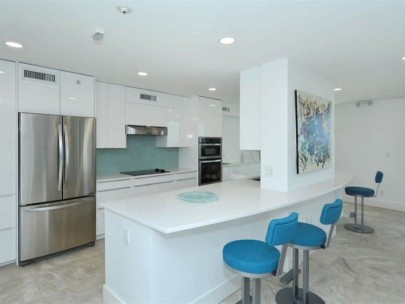 Sea Gate Club Condos in Longboat Key, FL. - Clubroom