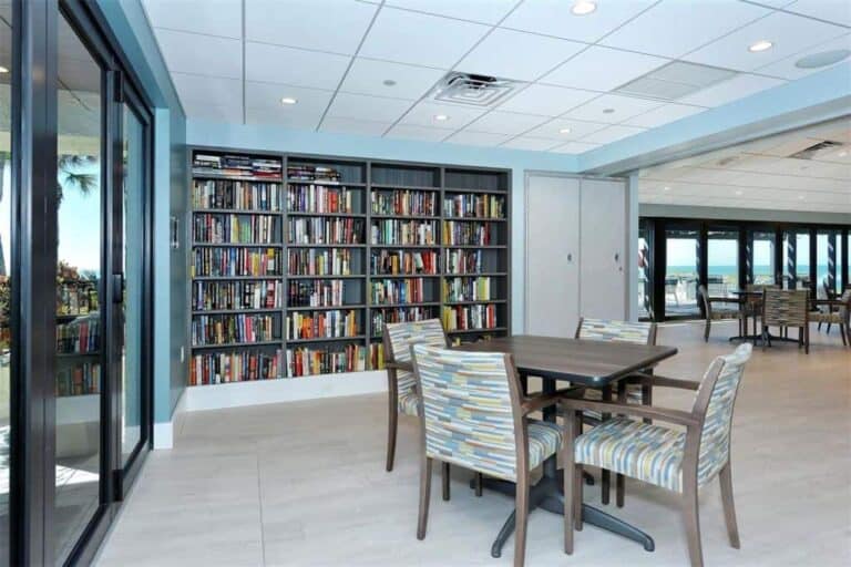 Seaplace Condos in Longboat Key, FL. - CLubroom Library