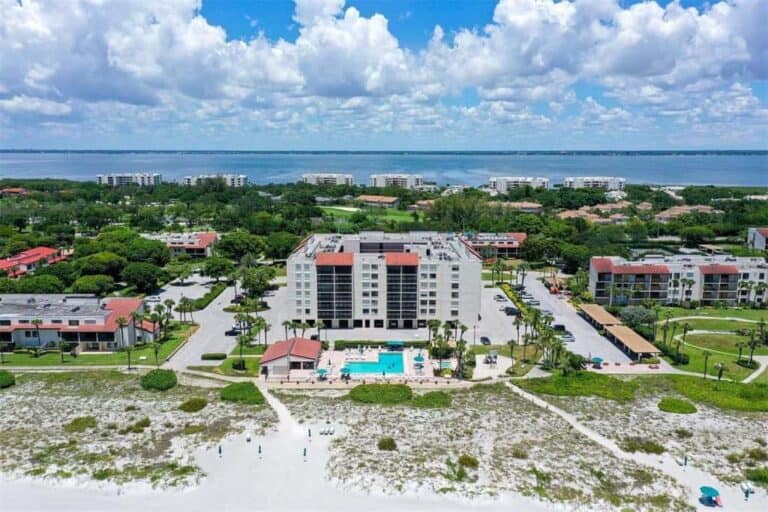 Seaplace Condos in Longboat Key, FL. - Building Aerial