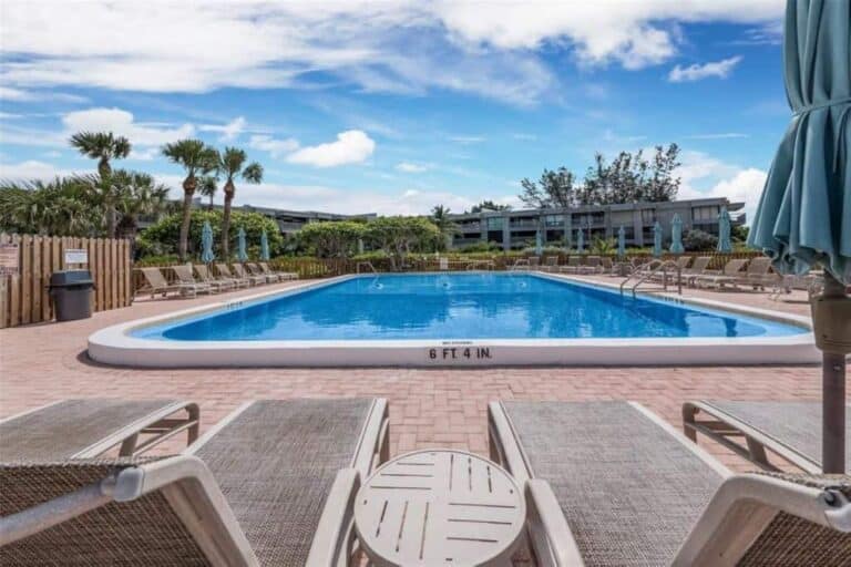 Shore Condos in Longboat Key, FL. - Pool