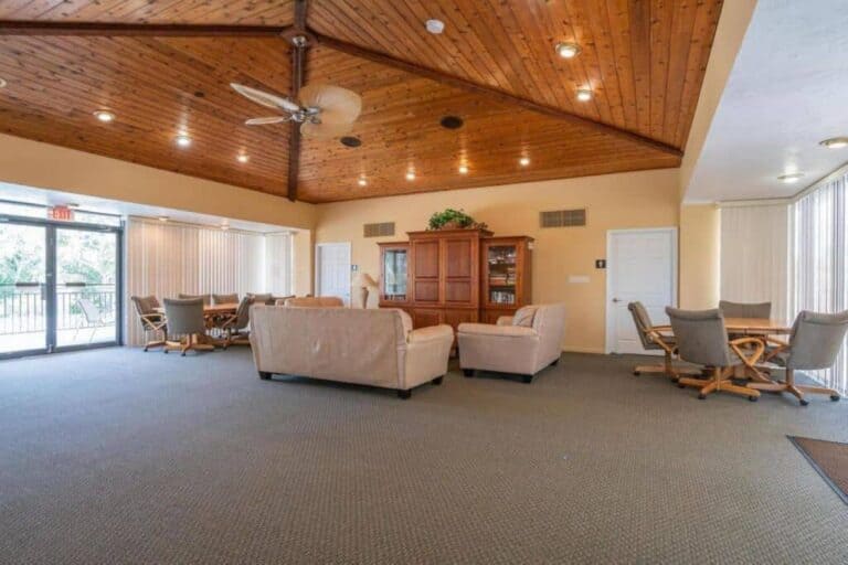 Siesta Gulf View Condos in Siesta Key, FL. - Clubroom