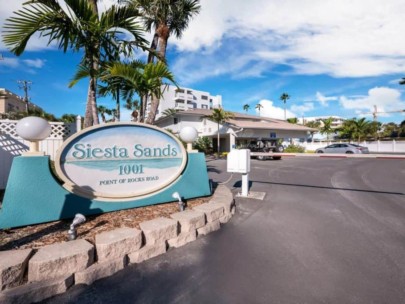 Siesta Sands Condos in Siesta Key, FL. - Entrance Sign