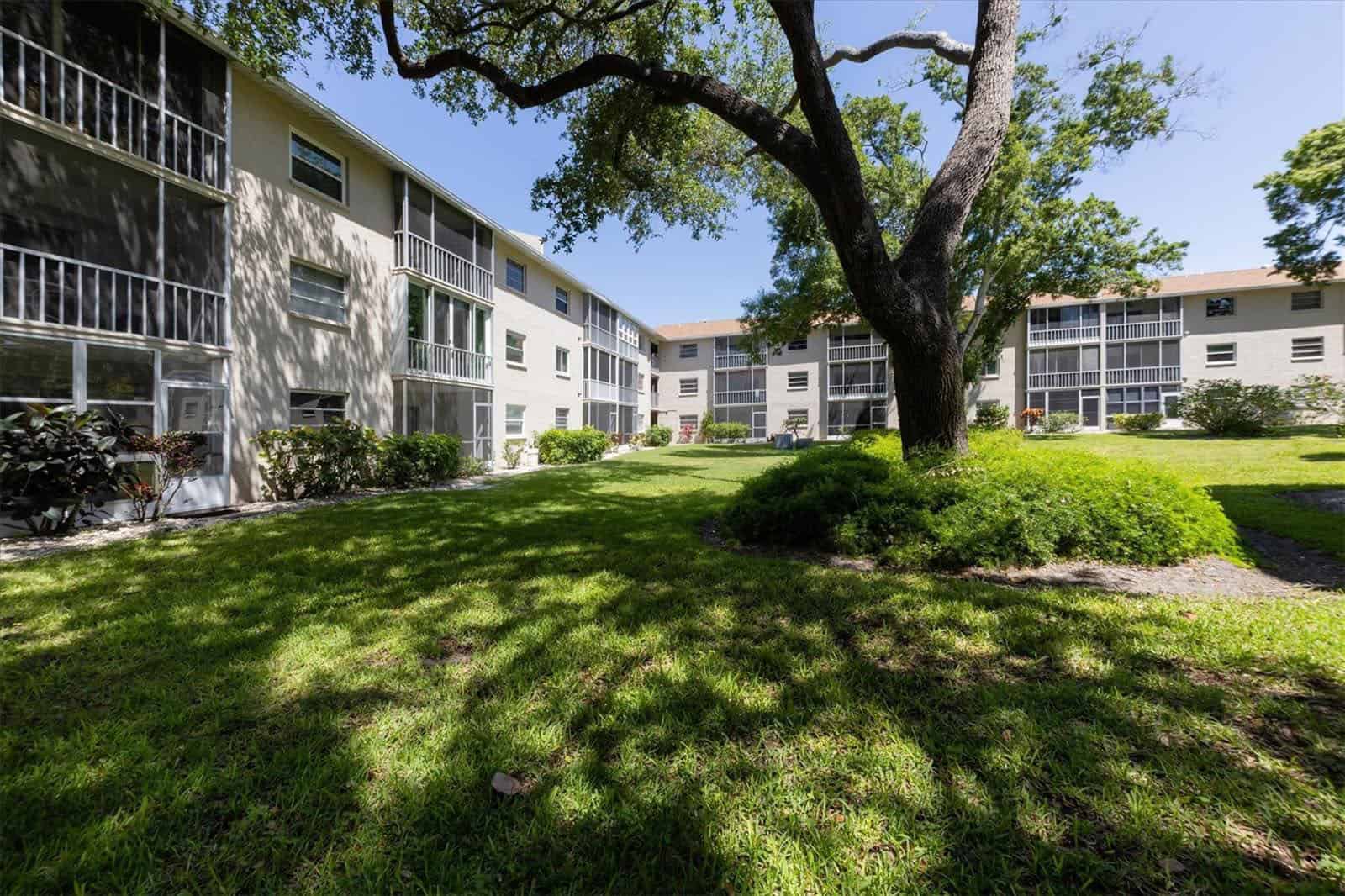 Tregate East Condos For Sale in Sarasota, FL.