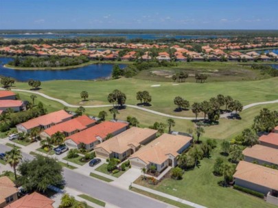 Venetian Golf and River Club Condos in Venice, FL. - Neighborhood Aerial