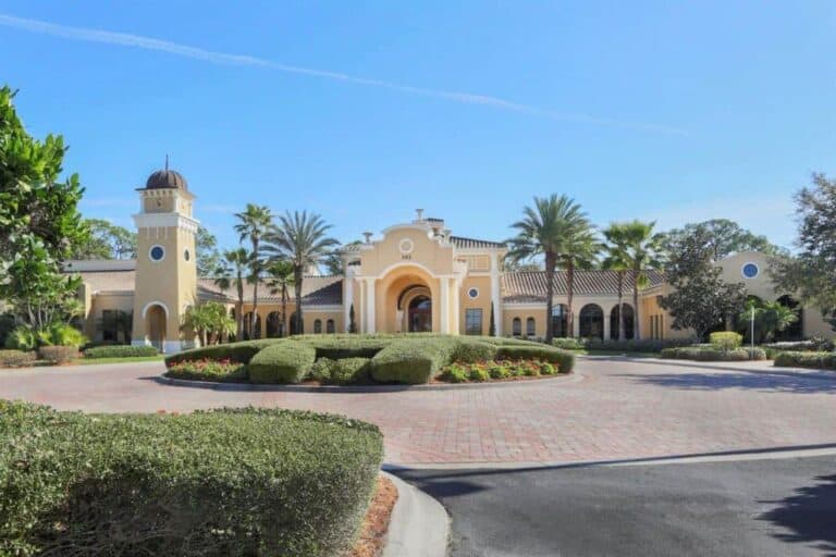 Venetian Golf and River Club Condos in Venice, FL. - Clubhouse