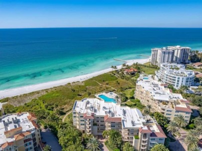 Villa Di Lancia Condos in Longboat Key, FL. - Waterfront Aerial