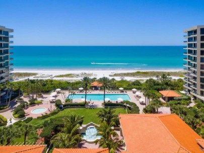 Water Club Condos in Longboat Key, FL. - Gulf of Mexico Aerial